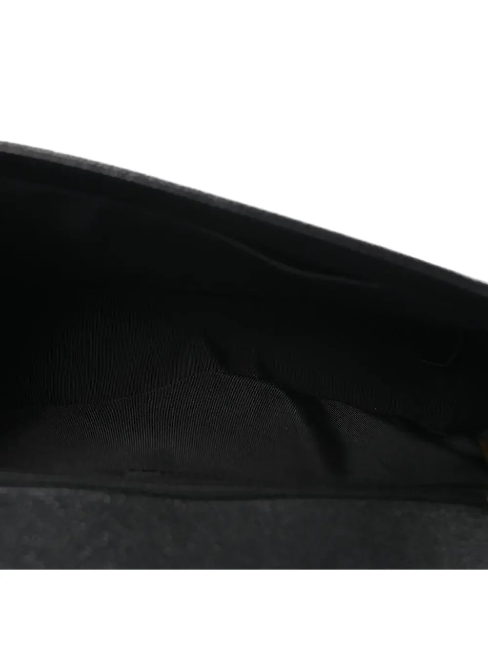 Chanel Caviar Quilted New Medium Boy #322008C34B